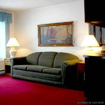Budget Host Inn - Manistique Phòng bức ảnh